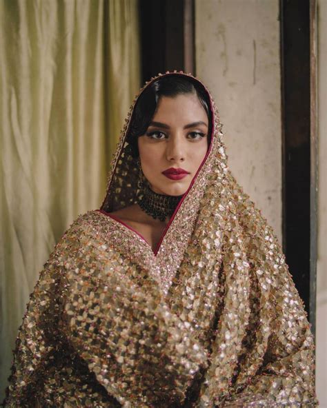 Zara Peerzada Marries The Sarwan Saleh In Intimate Nikkah Ceremony Photos