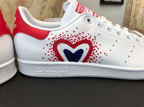 29 , 30 , 32 , 33 , 34 , 35 produit neuf jamais utilisé paiement à la livraison basquettes pour hommes adidas couleur blanc9600 da fixe25343120. adidas stan smith coeur rouge collection|Achat Chaussure ...
