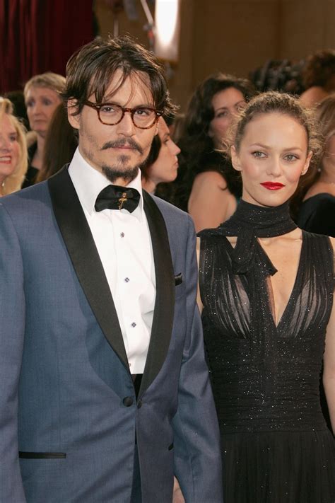 Johnny Depps Ex Vanessa Paradis Reportedly Defends Him Amidst Domestic Violence Allegations