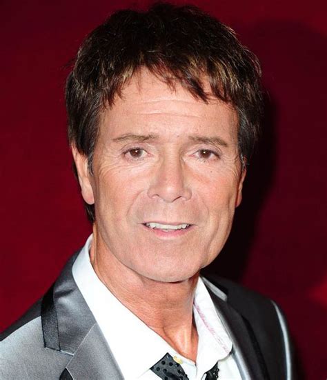 Sir Cliff Richard S Home Searched By Police Over Sex Offence Allegation Uk News Uk