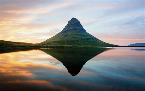 2k Reflection Kirkjufell Iceland Nature Lake Landscape Mountains