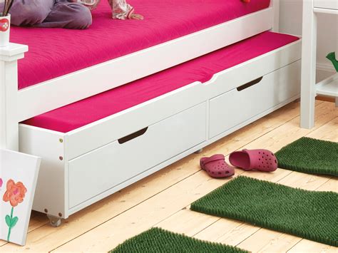 Mit einem unteren ausziehbett, das mit 4 rollen versehen ist, lässt sich das möbelstück tagsüber leicht in ein sofa und nachts in ein bequemes bett verwandeln. Weißes Ausziehbett 90x200cm inklusive Lattenrost - Kids ...