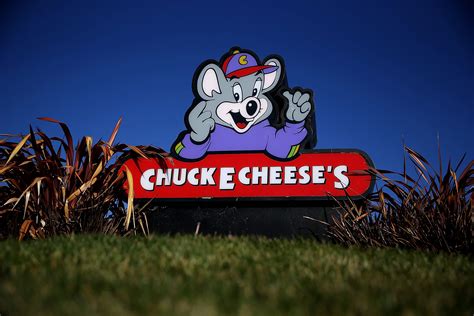 Wheres The Mouse Inside Abandoned New Hartford Chuck E Cheese