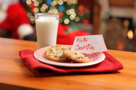 Best Homemade Santa And Reindeer Snack Ideas To Put Out On Christmas Eve