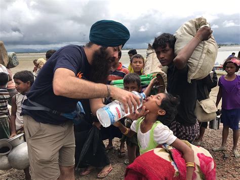 Sikhs Come To Aid Of Rohingya Muslim Refugees Fleeing Burma For