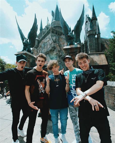 Why don't we group members are jonah marais, zach herron, corbyn besson, jack avery and daniel seavey? Who Are 'Why Don't We'? Age, Names, Girlfriends, Net Worth ...