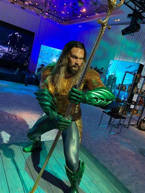 Aquaman Up Close Look At Costumes Tridents And Trench Revealed