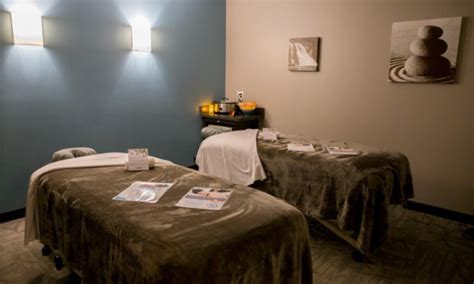 Hand And Stone Massage And Facial Spa Contacts Location And Reviews