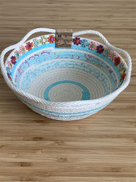 Rope Bowl With Decorative Trim By Lorrie Diy Rope Basket Tutorials