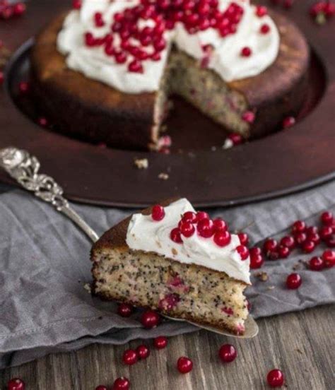 Kuchen ohne butter und zucker. Schlemmen ohne Reue: 3 Kuchen-Rezepte ohne Zucker, Butter ...