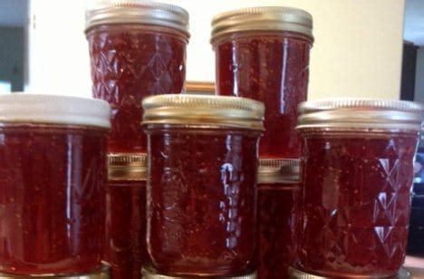 The fig and strawberry combination is a perfect match: Mock Strawberry Preserves Made with Figs! - BAYOU WOMAN