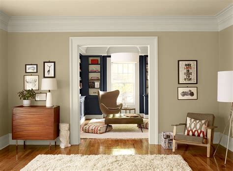 Picking paint colors can be fun and easy if you know what's used in the design and what brown is good for living rooms, dens and hallways. ShowPropertyServlet (1200×880) | Living room orange ...