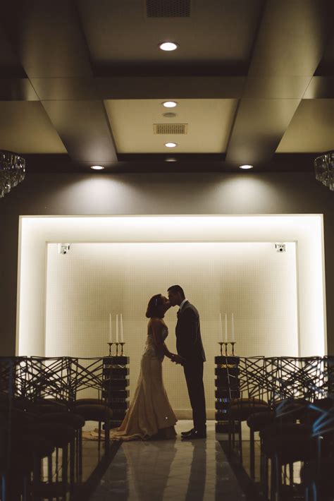 Offering unforgettable las vegas weddings, vow renewal and commitment ceremonies on the las vegas strip for nearly 60 years. Romantic Wedding Photo Ideas from Elegant wedding chapel ...