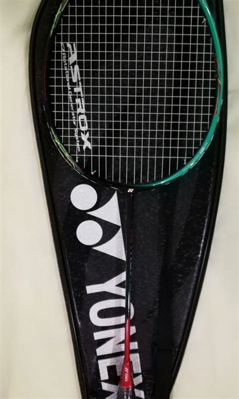 You can view the yonex astrox 88 d/s 2018 new badminton racket (88s emerald green, unstrung) at amazon to learn more about how this product might work for you. Yonex Astrox 88, 88S/88D, Sports, Sports & Games Equipment ...