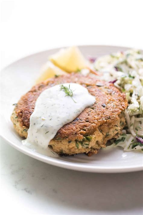 This vibrant keto meal is perfectly balanced with sharp notes of freshness and chili counterbalanced by a bed of rich, creamy cauliflower mash. Paleo + Whole30 Salmon Cakes - healthy and delicious salmon cakes made from canned salmon ...