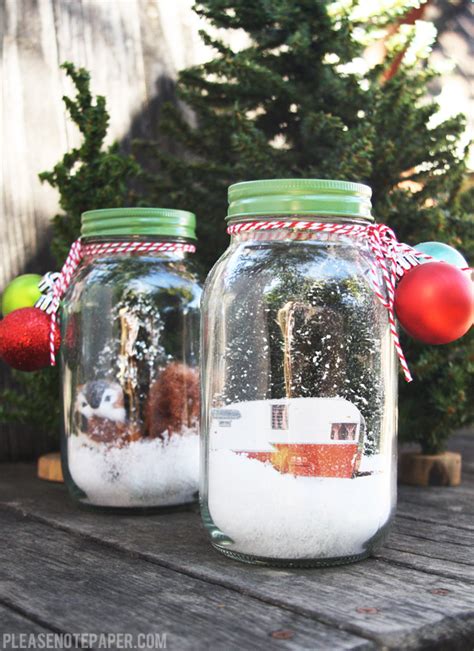 16 Cutest Diy Christmas Mason Jar Decorations Shelterness