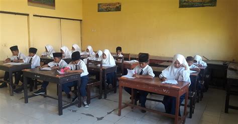 Surat pt angkasa itu tergolong …. Materi Bahasa Indonesia kelas 7: Berkorespondensi dengan ...