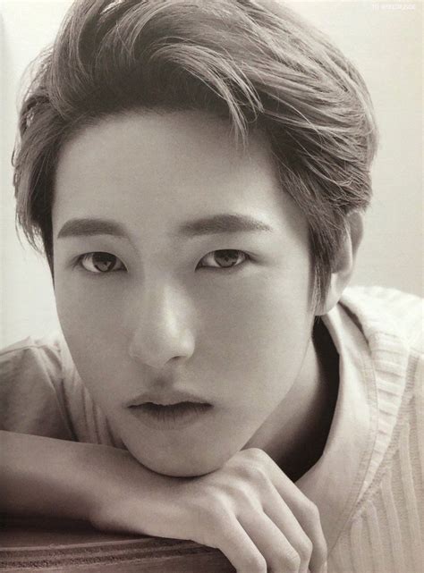 He talks about purchasing the surrounding land in the future and creating a small. renjun pics (@renjunspics) | Twitter | Nct, Suami masa depan