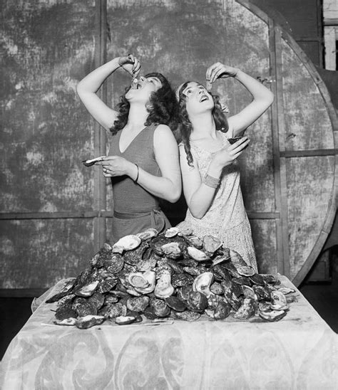 Amazing Vintage Photographs That Prove Eating Contests Have Been Popular In The Early Th