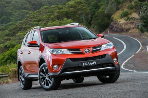 Toyota Rav4 Goes Red For Record Photos 1 Of 4