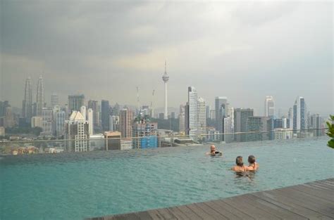 Suites & residences @ regalia by plc kuala lumpur is set 2 km from petronas twin towers and 2.2 km from the weld in golden triangle district. The view from Infinity Pool - Regalia Residence - KL ...