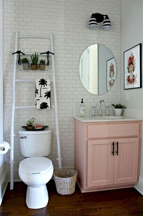 I love me some open shelving and it keeps a small space from looking even smaller. 50 Cozy Bathroom Design Ideas for Small Space in Your Home ...