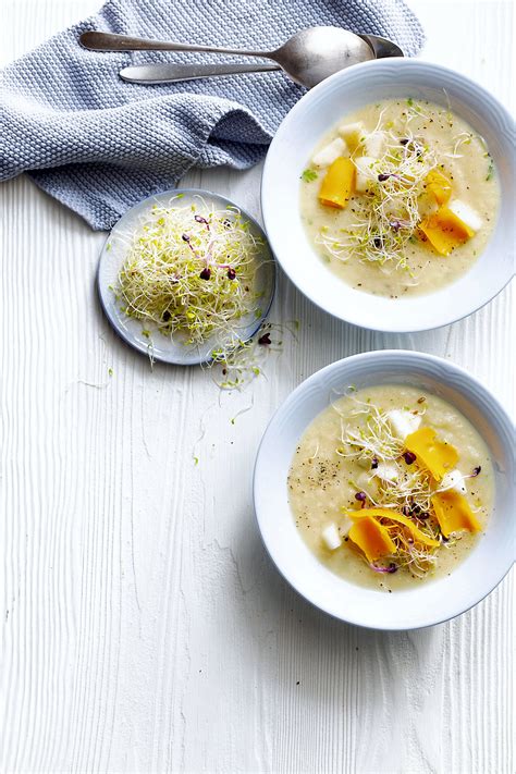 Velouté de panais et poires à la cardamome