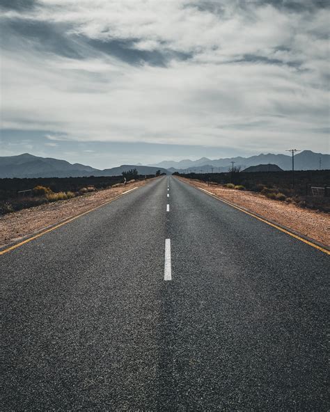 Empty Highway Pictures Download Free Images On Unsplash