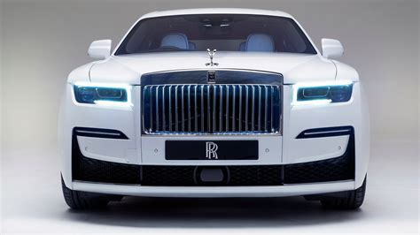 All New 2021 Rolls Royce Ghost Gets More Tech Simplified Style