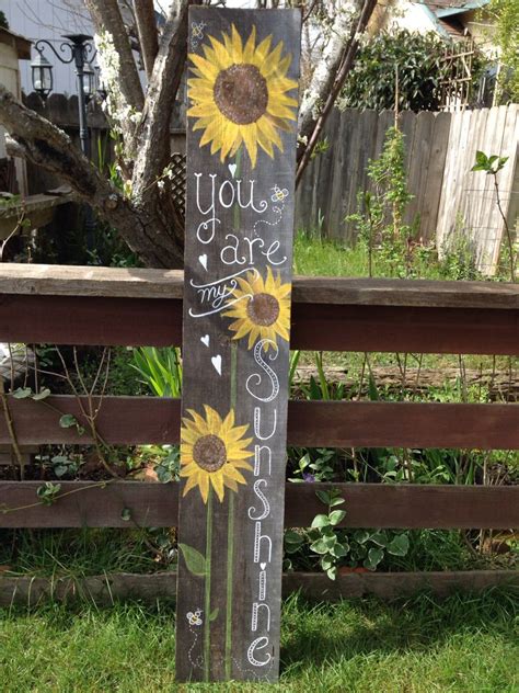 Repurposed Wooden Sunflower Sign Would Be Perfect For Any Entryway