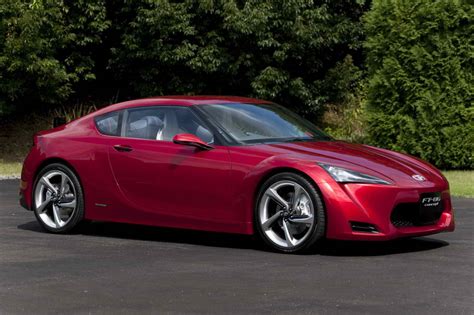 Leader nel settore del trasporto in italia ed europa. 2012 Toyota Celica