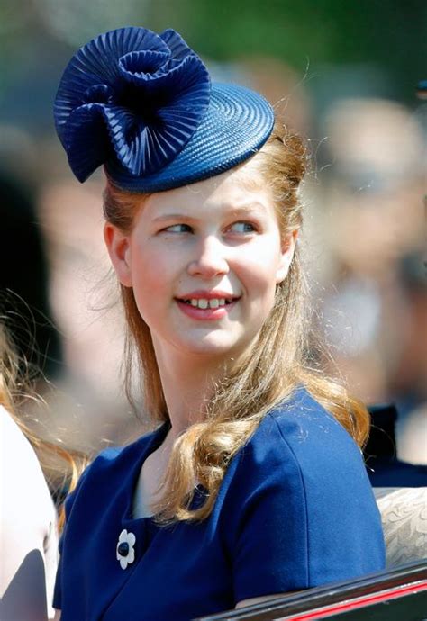She has been queen since february 6, 1952. Queen Elizabeth II's Grandchildren From Oldest to Youngest ...