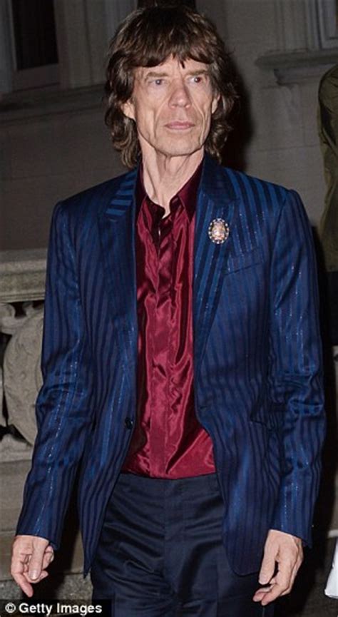 Carla bruni is a 52 year old italian model. Carla Bruni wrote note to married Mick Jagger, claims new ...