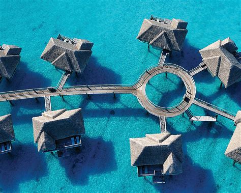 Honeymoon Spotlight Four Seasons Bora Bora A Realistic Wedding