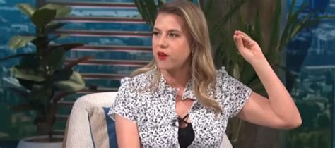 Fuller House Jodie Sweetin Says She Wont Stop Marching