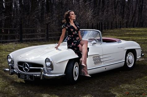 Pin By Furora Tv On Oldtimers Mercedes Benz Classic Car Girls
