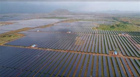 2050 Mw Pavagada Solar Park Is The Worlds Largest Solar Farm