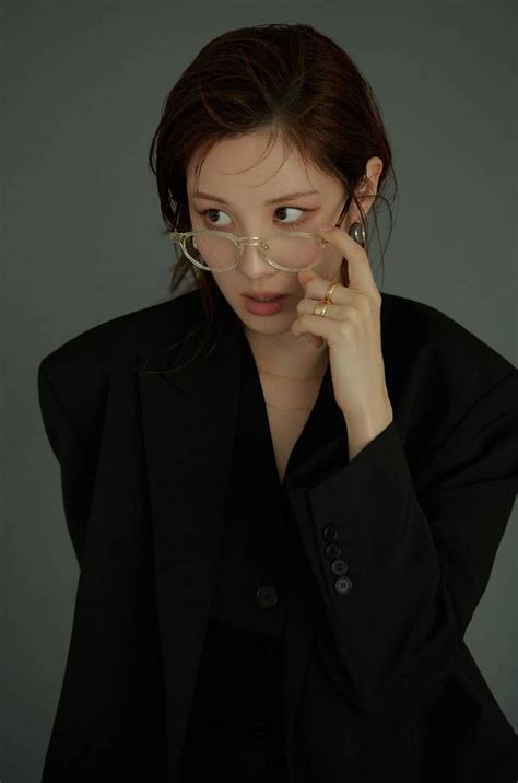 Snsd Seohyun Tease Fans About Her 2021 Season S Greetings Wonderful Generation
