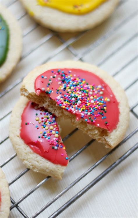 Learn how to make sugar cookies i bake the best sugar cookie recipe for holidays and parties regularly, and have used this recipe can i make gluten free sugar cookies? Gluten-Free + Vegan Cut-Out Sugar Cookies with Sugar-Free ...