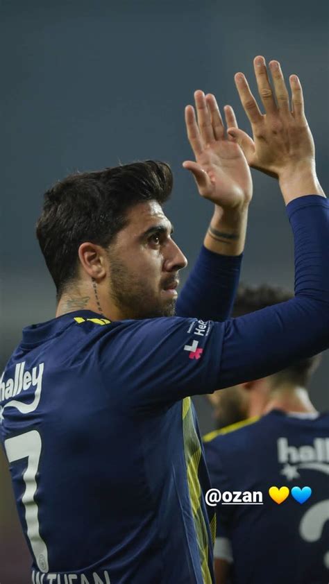 Uygar ve ozan tufan'dan deplasman dönüşü beste. Ozan tufan | Futbolcular, Hayvan viralleri, Komik internet ...