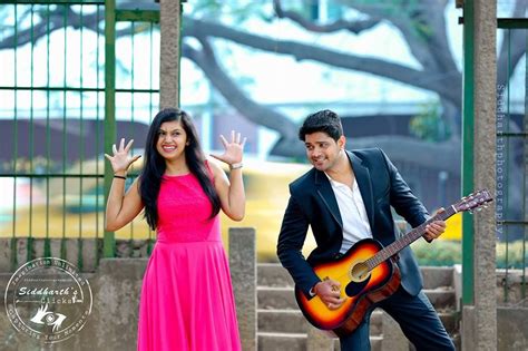 Do you want to paint your love journey through a photoshoot? Heart Strings - Guitar Photo Shoots For The Romantic ...