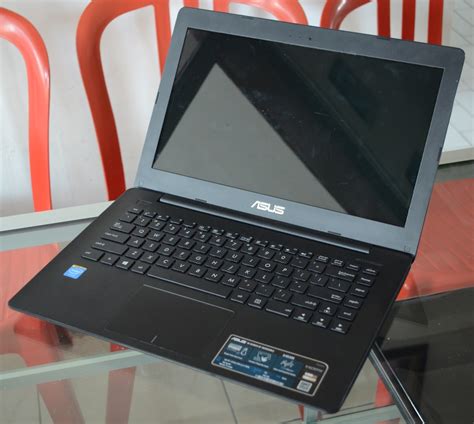 Jual Beli Laptop Online | Jual Beli Laptop Bekas, Kamera ...