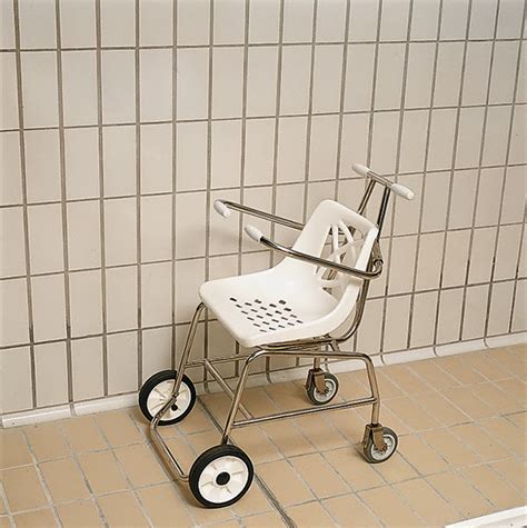 Us pool lifts independence lift fits perfectly with my pool and the décor of my patio! Mobility Products for Disabled People: Neptune ...
