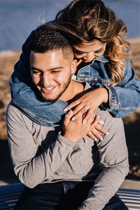 Engagement Photo Poses And Tips Couple Hug From Behind Hugging Couple