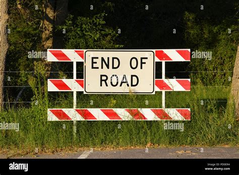 End Of The Road Sign Stock Photo Alamy