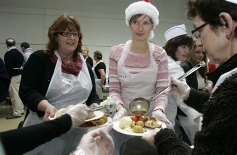Over 450 Poor And Homeless People Will Be Given A Christmas Day Dinner