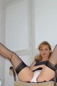Kirsty Having Fun By Spreading And Closing Her Curvy Legs In Stockings