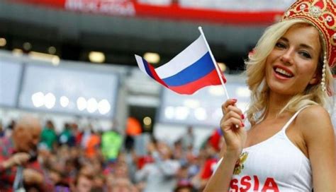 Quién Es Natalya Nemchinova La Sensual Fanática Rusa Que Causa Furor