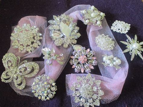 Wedding Diy Broachbrooch For Your Own Bouquet By Ribbonsetc 5200