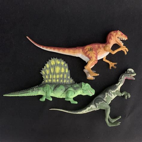 Jurassic Park Vintage Dinosaurs Dilophosaurus Electronic Velociraptor Kenner Toy Ebay